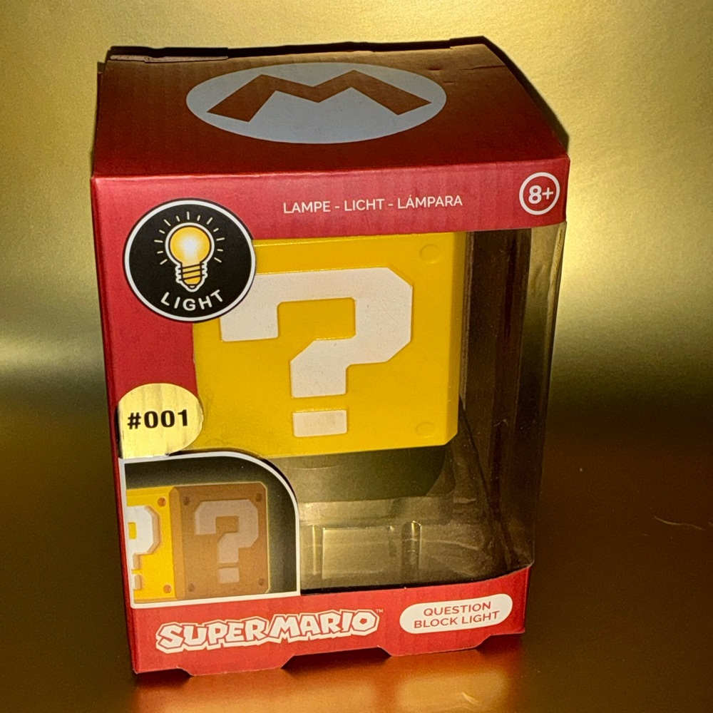 Super Mario Question Block Light Manufacturing Defect - Picture 13 of 15
